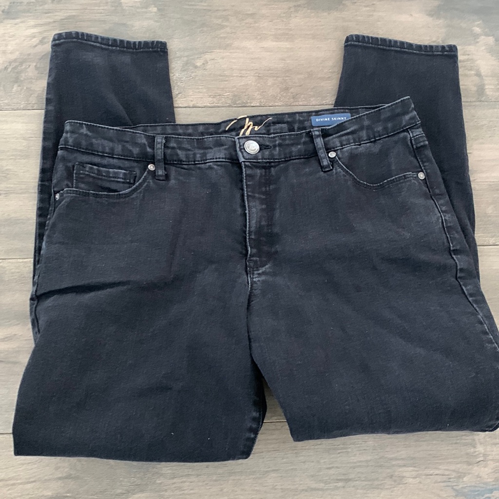Miracle Jeans
